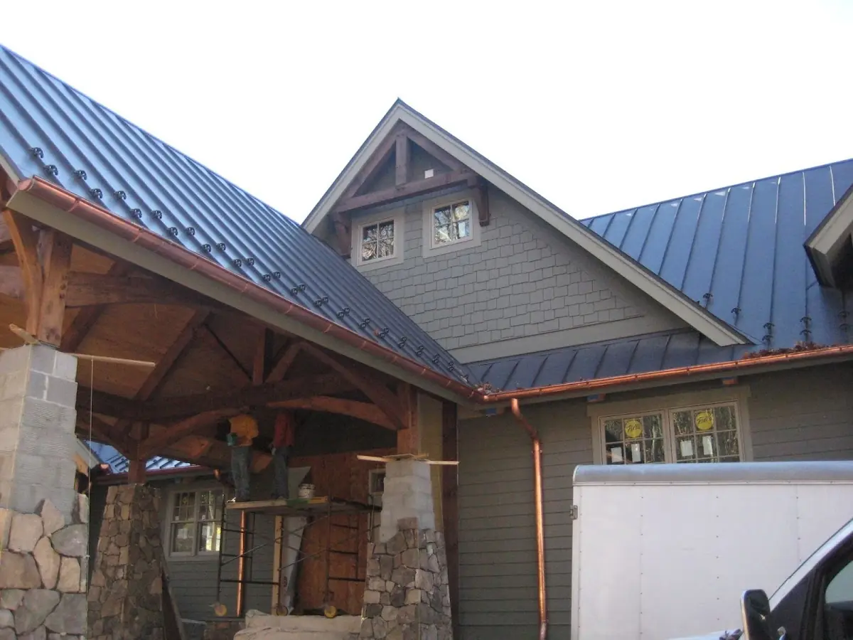 Craftsman Roofing team delivering quality roofing work in Diamond View